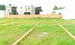 Án lệ tranh chấp hợp đồng đặt cọc hai thửa đất giữa những người trong họ