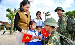 UBND tỉnh Đắk Lắk tổ chức lễ tổng kết và tiễn lực lượng quân đội hoàn thành sứ mệnh giúp dân.