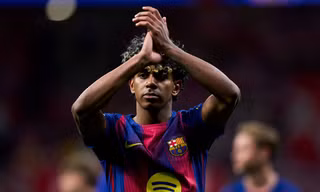 Lamine Yamal quá hay nhưng không cứu nổi Barca