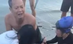 Nghe tiếng kêu cứu, cựu thiếu tá quân y kịp thời cứu du khách bị sóng cuốn ở Côn Đảo