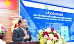 Prof. Dr. Nguyen Trung Nhan delivered a speech accepting his assignment. Photo: VNUHCM
