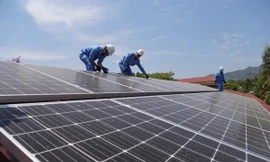 Lắp điện mặt trời mái nhà không báo cáo có thể bị phạt tới 20 triệu đồng