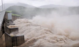 Quy trình vận hành liên hồ chứa lạc hậu khi mưa lũ cực đoan