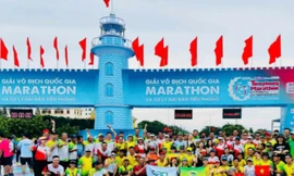 Cộng đồng 5h30: Lan toả trên mọi cung đường Tiền Phong Marathon