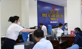 Cán bộ một cửa Gia Lai phải thực hiện ‘4 xin, 4 luôn’