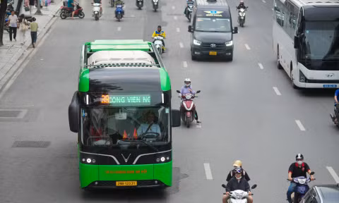 Transerco phấn đấu chuyển đổi xanh đạt hơn 51% đội xe buýt trong năm 2026