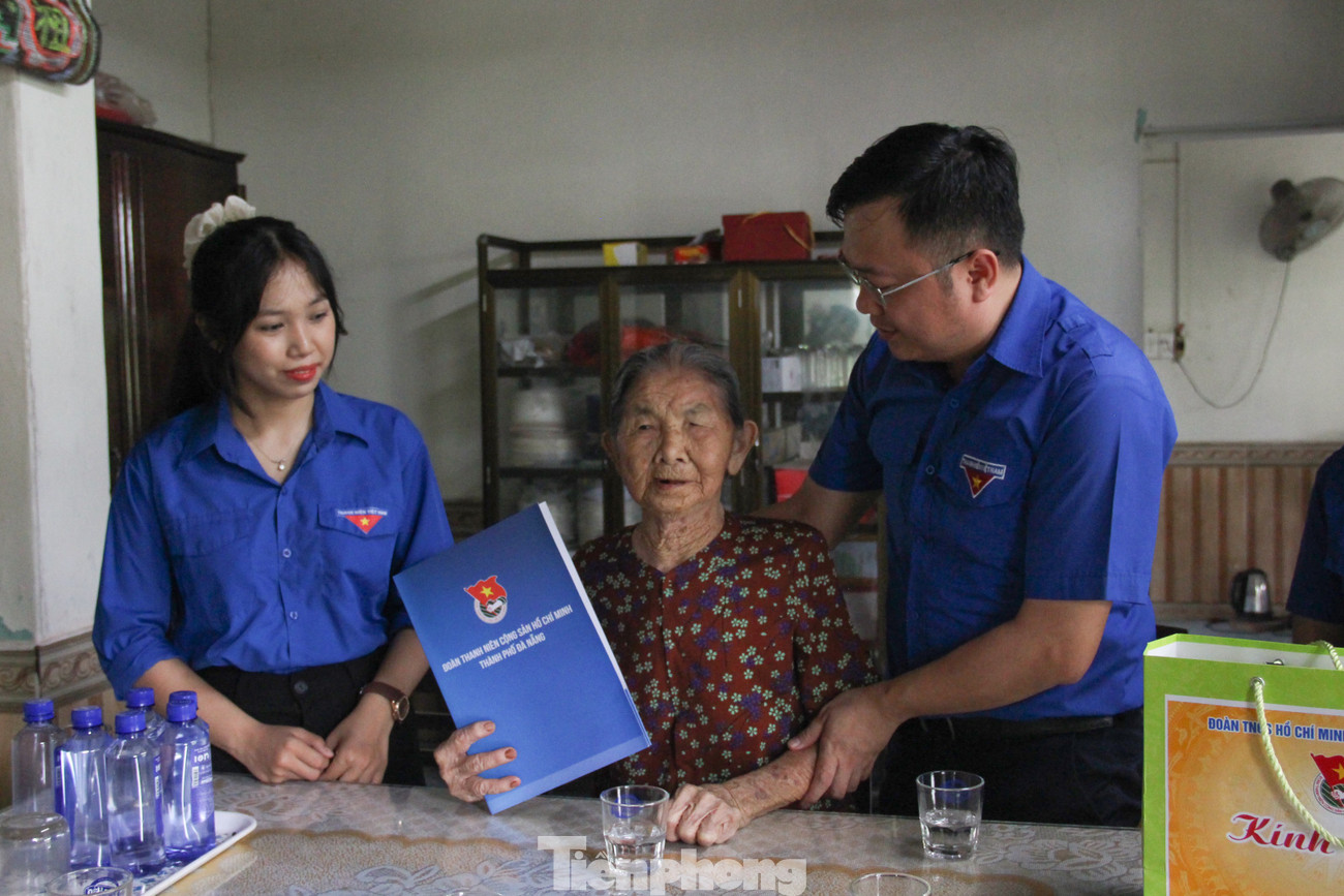 tp-da-nang-bua-com-ben-me-5.jpg