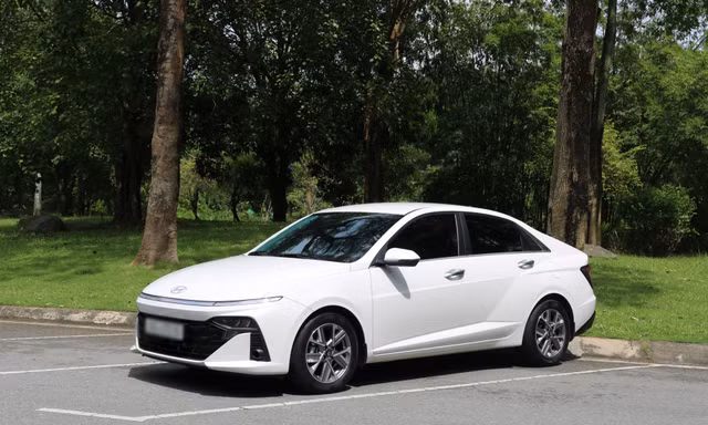 Hyundai Accent - sedan phù hợp cho gia đình