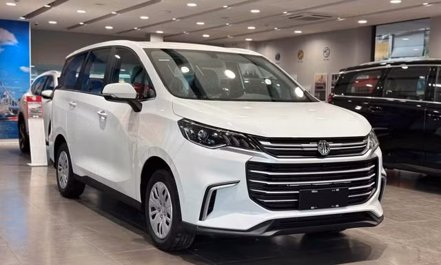 Mẫu MPV 7 chỗ được giảm giá xuống ngang xe cỡ A