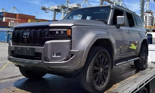 Nạn trộm cắp xe Toyota Land Cruiser xuyên biên giới gia tăng