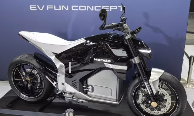 Hé lộ thêm về xe máy điện Honda sạc được chung với ô tô