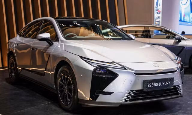 Lexus ES đời mới ra mắt Đông Nam Á giá dưới 2 tỷ, chờ ngày về Việt Nam