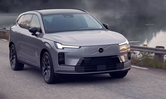 SUV hybrid tầm xa của Volvo lộ diện