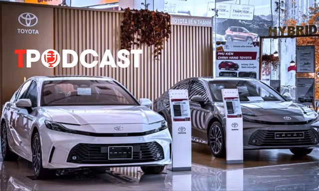 Loạt xe hybrid chạy đua giảm giá dịp cuối năm