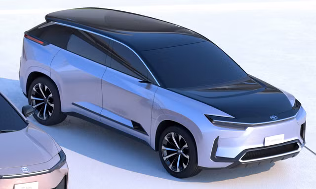 Toyota sắp ra mắt SUV điện 7 chỗ
