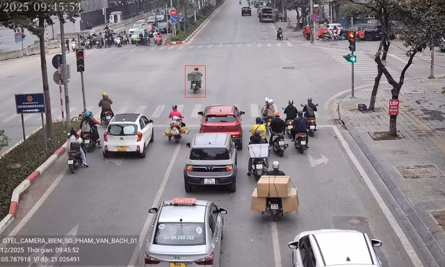 Camera AI phát hiện hơn 100 vi phạm giao thông ngày đầu năm 2026