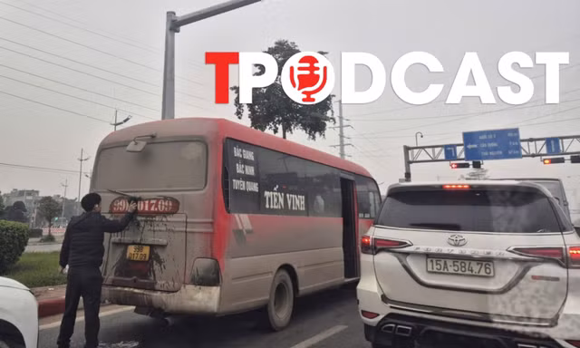 Biển số xe bị bùn đất che mờ, tài xế cần làm gì để tránh bị phạt?