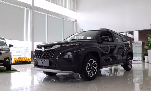 Mẫu xe Nhật ra mắt chưa lâu được giảm giá xuống đáy phân khúc A