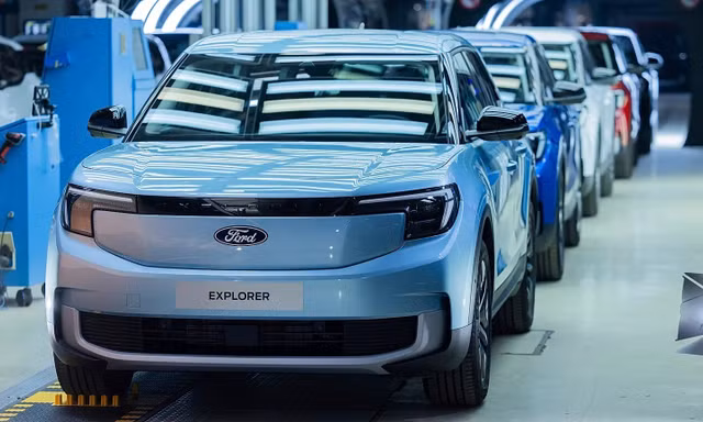 Giá xăng dầu lên cao, nhiều thị trường bùng nổ doanh số xe điện