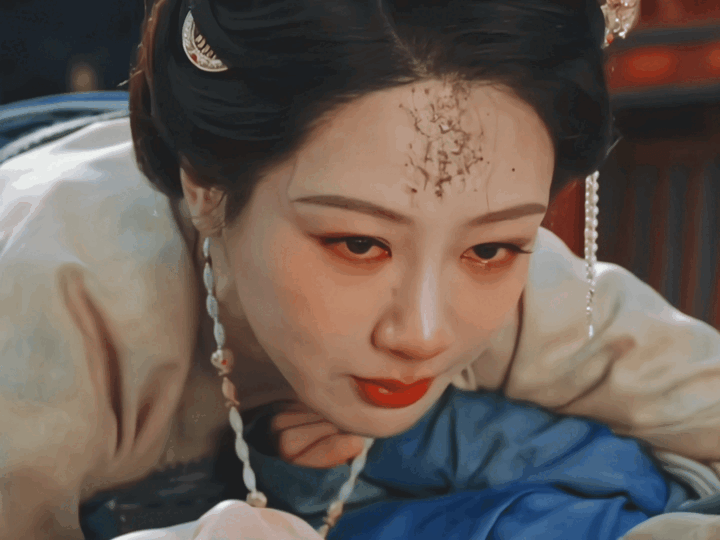 Còn Dương Tử được khen nhờ những cảnh đau khổ.