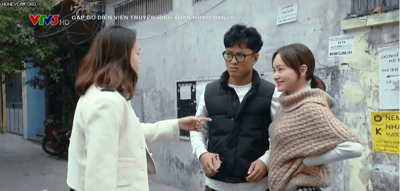 Màn tranh giành Hồng Đăng giữa Hồng Diễm và Lan Phương Màn tranh giành Hồng Đăng giữa Hồng Diễm và Lan Phương