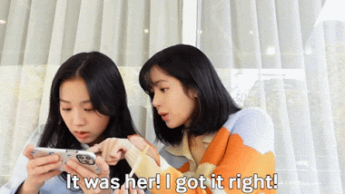 Khỏi phải nói Lisa phấn khích thế nào