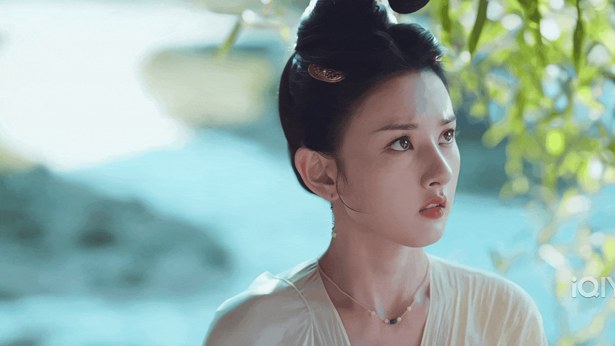 Diễn viên nhìn tự nhiên hơn trong Vô Ưu Độ. Diễn viên nhìn tự nhiên hơn trong Vô Ưu Độ.