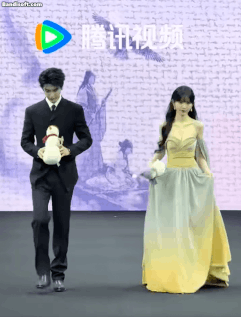 Trương Lăng Hách, Điền Hi Viên lạnh lùng trong sự kiện.