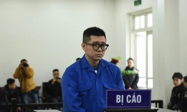 Ba luật sư bào chữa cho kẻ đánh phụ nữ trong chung cư Sky Central đều không đến toà