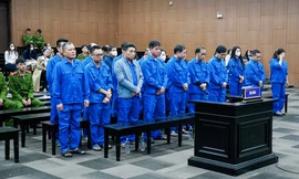 2 cựu Phó Chánh án TAND Cấp cao tại Đà Nẵng lĩnh tổng mức án 10 năm tù vì nhận hối lộ