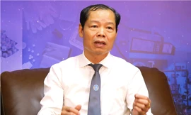 Xử phạt hành vi ép con học tập quá sức ra sao?