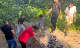 Lời kể của tài xế taxi bới cát cứu bé trai ở Côn Đảo