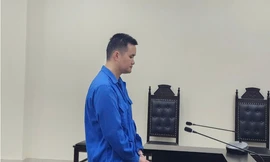 Chủ quán hát lĩnh 9 năm tù vì 'mua' thiếu nữ về bắt mặc gợi cảm rót bia cho khách