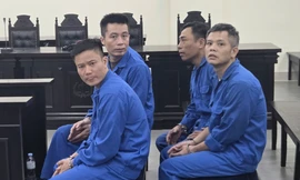 Cựu đội trưởng và thuộc cấp nhận hối lộ để làm sai lệch hồ sơ vụ án