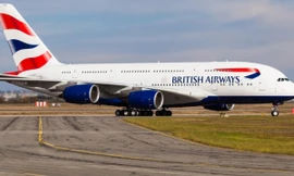 Nam tiếp viên hàng không bị bắt ngay khi máy bay hạ cánh