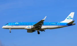 Chuyến bay náo loạn vì một sự cố vô cùng hiếm gặp