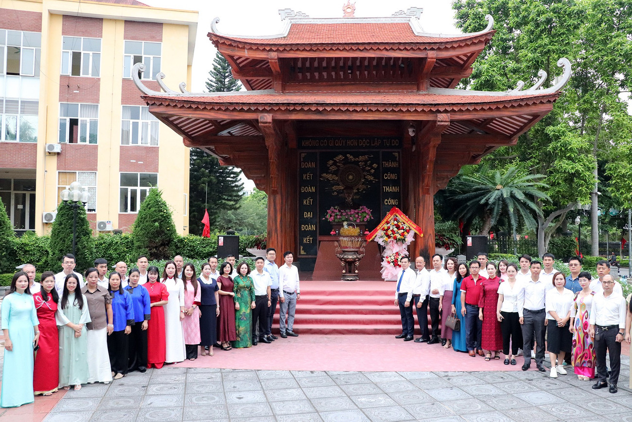 tienphong-doanhnhantre13.jpg