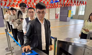 Metro Nhổn - Ga Hà Nội bắt đầu soát vé định danh, sinh trắc học
