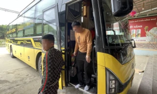 Có nên cấm xe khách giường nằm?