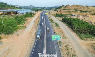 Lý do cấm ô tô khách, xe tải nặng đi cao tốc La Sơn - Hòa Liên