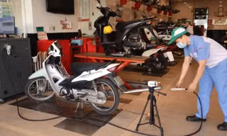 Vì sao chưa bắt buộc kiểm định khí thải với toàn bộ xe máy?