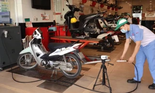 Vì sao chưa bắt buộc kiểm định khí thải với toàn bộ xe máy?