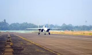 Lấy ý kiến việc khai thác lưỡng dụng sân bay quân sự Thành Sơn 