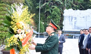 Đại tướng Nguyễn Trọng Nghĩa chủ trì các hoạt động về nguồn, tri ân tại tỉnh Cao Bằng 
