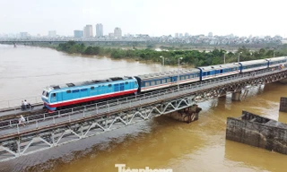 Nguy cơ đứt gãy vận tải nếu dừng chạy tàu vào trung tâm Hà Nội