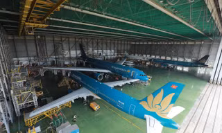 Cơ sở bảo dưỡng máy bay đầu tiên Việt Nam đạt chuẩn châu Âu 