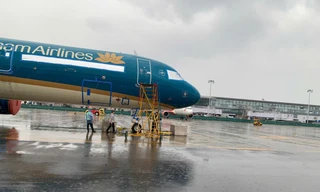 Đóng cửa sân bay Thọ Xuân, Đồng Hới tránh bão đổ bộ