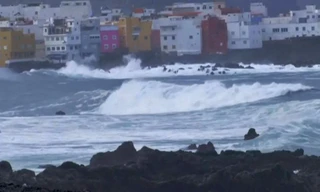 18 người thương vong ở thiên đường du lịch Tenerife