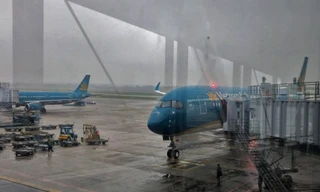 Đóng cửa sân bay Vân Đồn, Cát Bi 