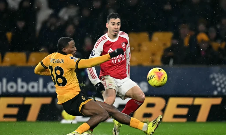 HIGHLIGHTS: Arsenal trượt chân trên sân đội cuối bảng Wolves, ngôi đầu lung lay 